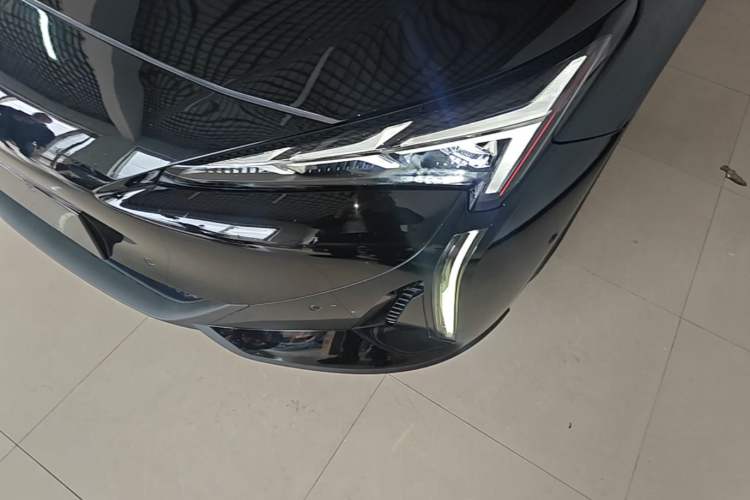 Used ARCFOX Alpha S5 2024 708MAX 200kW Left Front Headlight