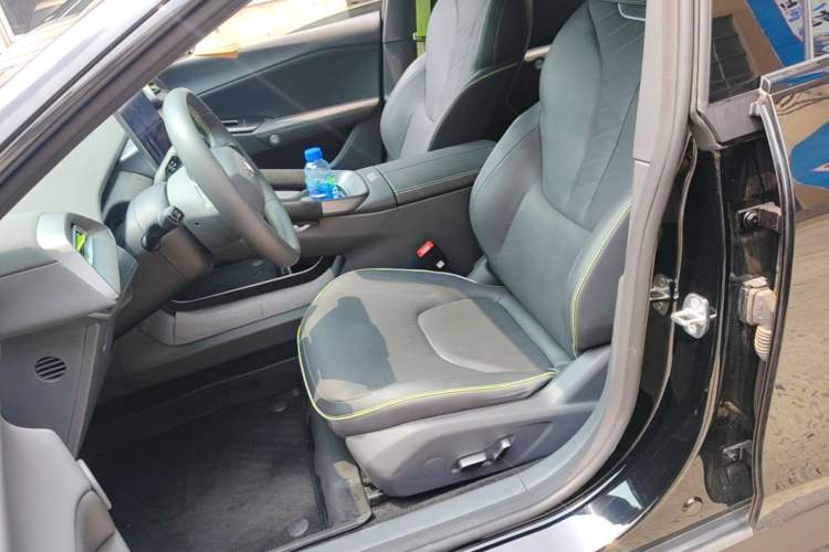 Used ARCFOX Alpha S5 2024 560PRO 185kW Left Front Seat