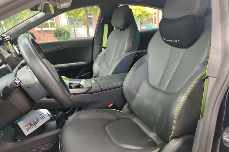 Used ARCFOX Alpha S5 2024 560MAX 185kW Left Front Seat