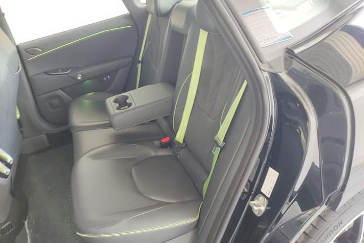 Used ARCFOX Alpha S5 2024 560MAX 185kW Left Rear Seat