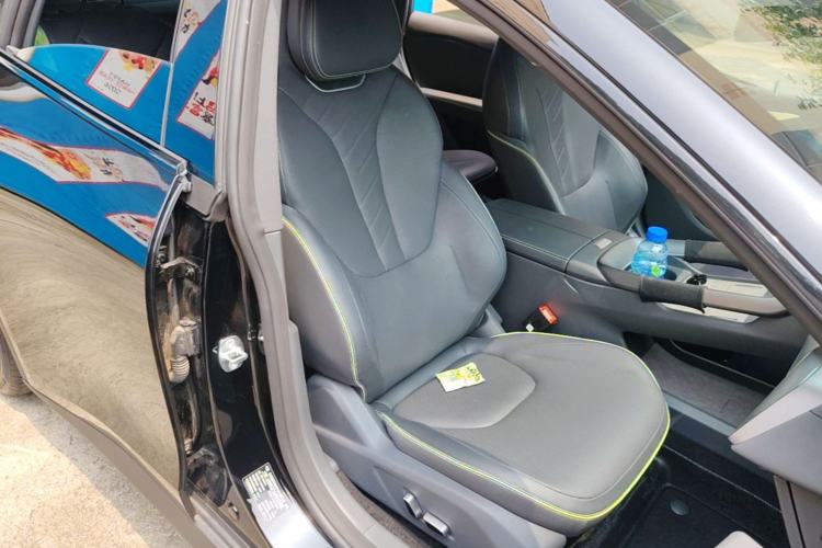 Used ARCFOX Alpha S5 2024 560PRO 185kW Right Front Seat