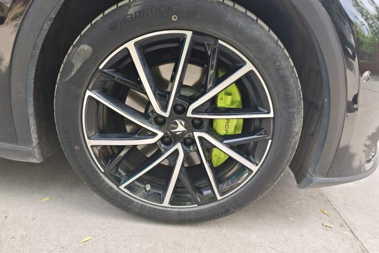 Used ARCFOX Alpha S5 2024 560MAX 185kW Right Front Wheel Hub