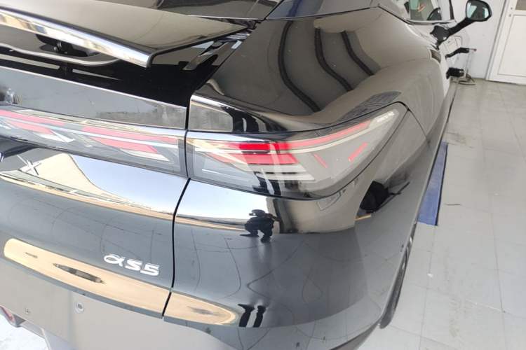 Used ARCFOX Alpha S5 2024 560MAX 185kW Right Rear Taillight