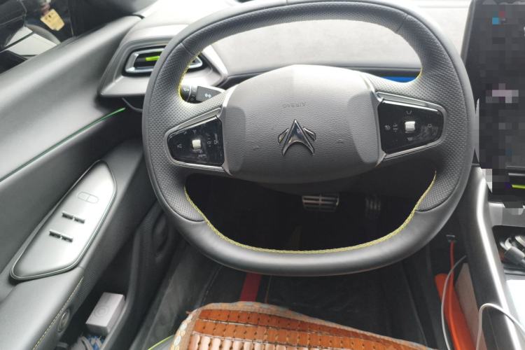 Used ARCFOX Alpha S5 2024 560MAX 185kW Steering Wheel