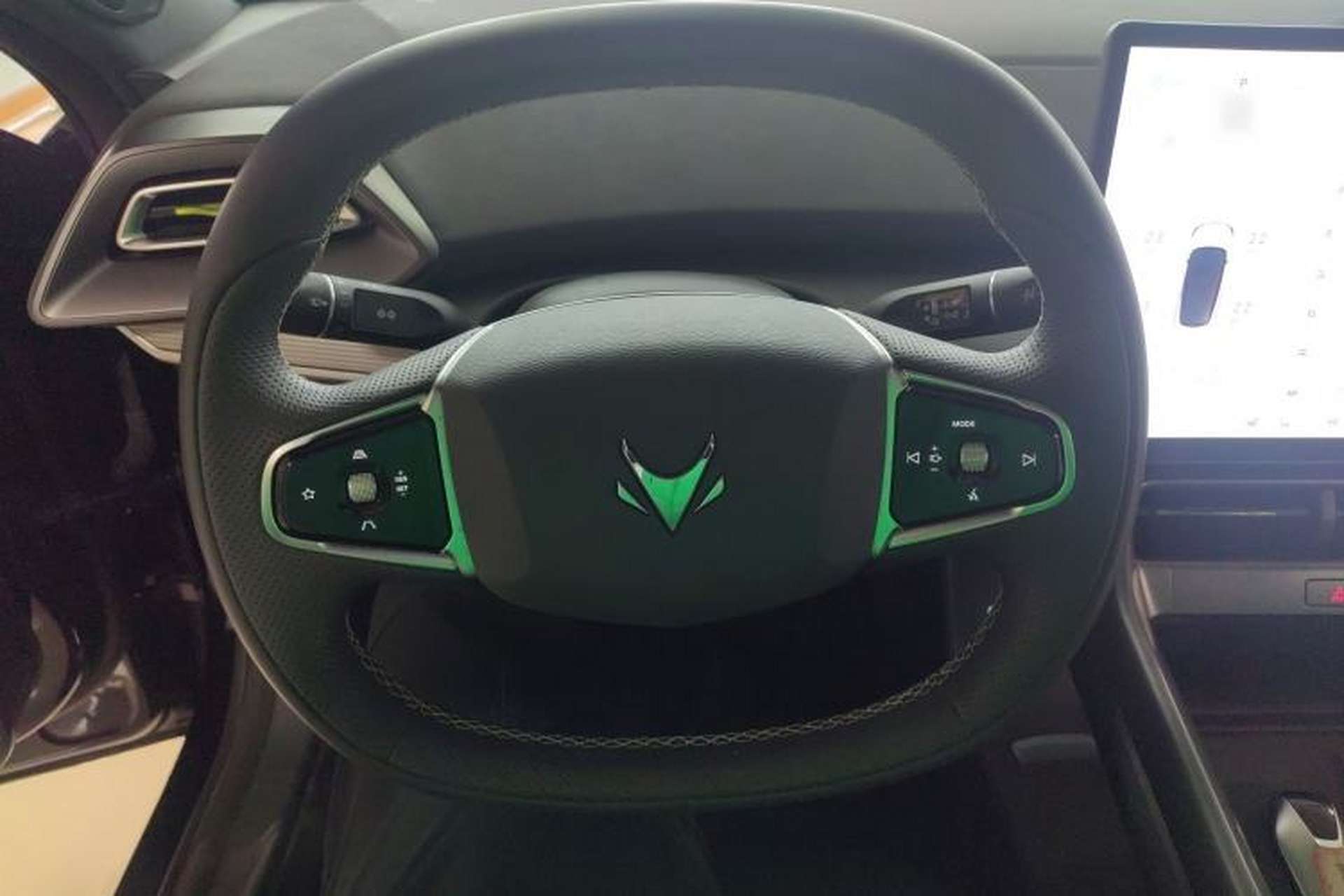 Used ARCFOX Alpha S5 2024 560PRO 185kW Steering Wheel