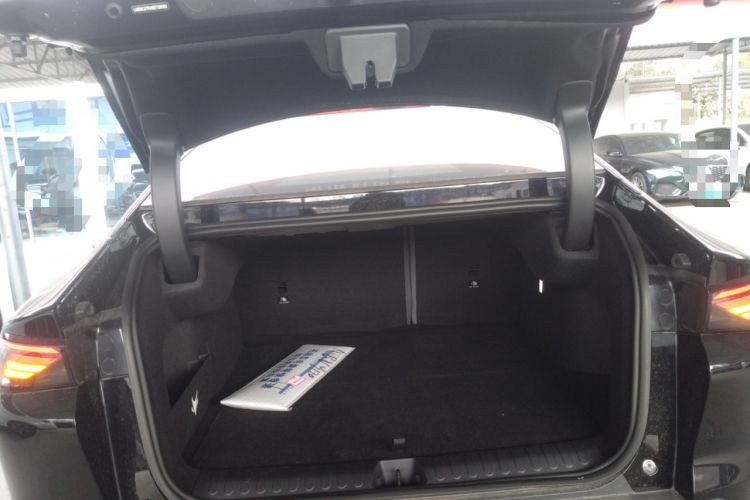Used ARCFOX Alpha S5 2024 560MAX 185kW Trunk