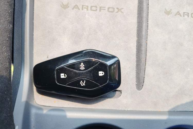 Used ARCFOX Alpha S5 2024 560PRO 185kW Vehicle Key