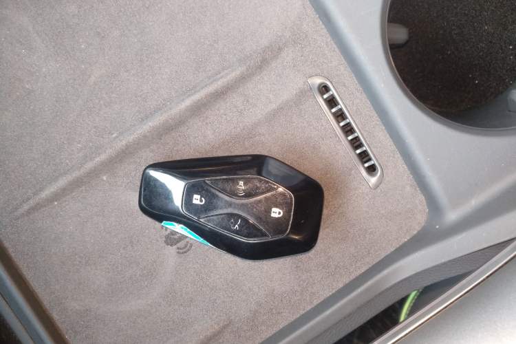 Used ARCFOX Alpha S5 2024 560MAX 185kW Vehicle Key
