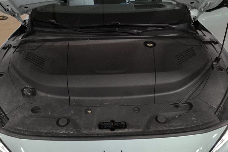 Used ARCFOX Alpha S5 2024 560MAX 185kW Engine Bay