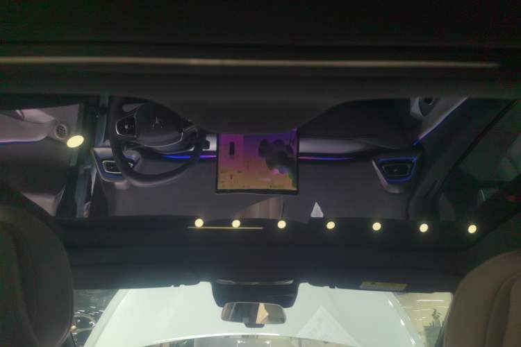 Used ARCFOX Alpha S5 2024 560MAX 185kW Headliner