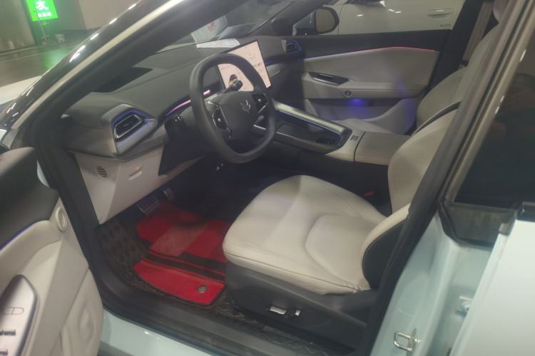 Used ARCFOX Alpha S5 2024 560MAX 185kW Left Front Seat