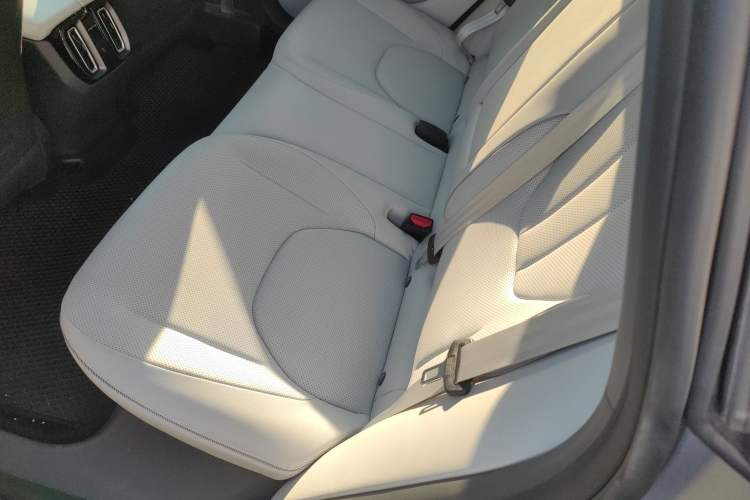 Used ARCFOX Alpha S5 2024 560PRO 185kW Left Rear Seat