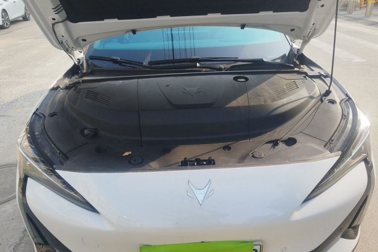 Used ARCFOX Alpha S5 2024 560MAX 185kW Engine Bay