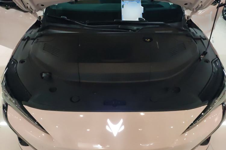 Used ARCFOX Alpha S5 2024 560MAX 185kW Engine Bay