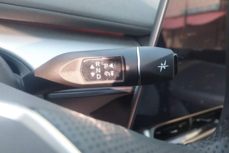 Used ARCFOX Alpha S5 2024 560MAX 185kW Gear Lever