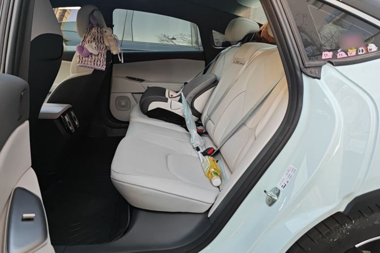 Used ARCFOX Alpha S5 2024 560MAX 185kW Left Rear Seat