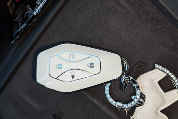 Used ARCFOX Alpha S5 2024 560MAX 185kW Vehicle Key