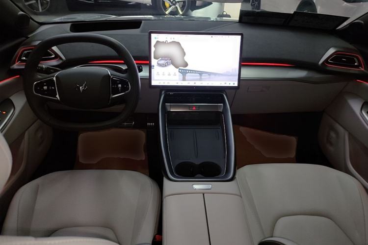 Used ARCFOX Alpha S5 2024 560MAX 185kW Center Console