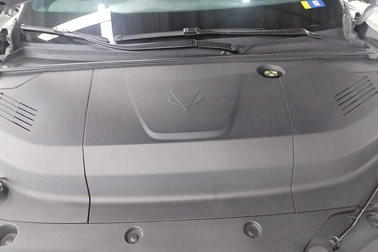 Used ARCFOX Alpha S5 2024 560MAX 185kW Engine Bay