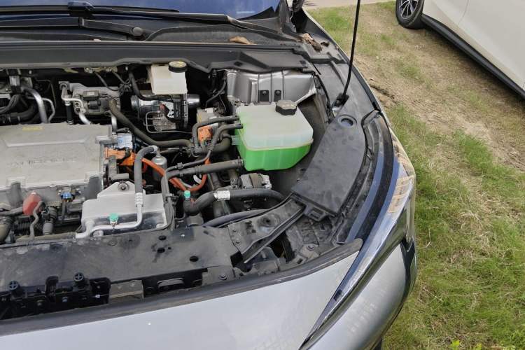 Used ARCFOX Alpha S5 2024 560MAX 185kW Engine Bay Left