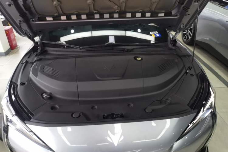 Used ARCFOX Alpha S5 2024 560MAX 185kW Engine Bay