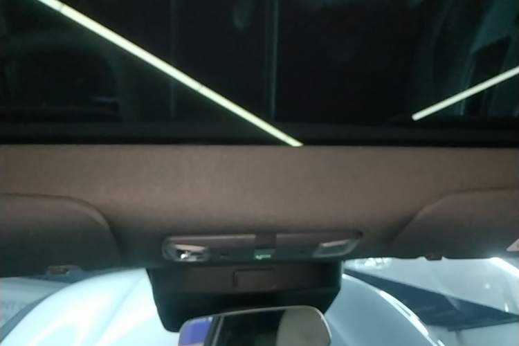 Used ARCFOX Alpha S5 2024 560MAX 185kW Headliner