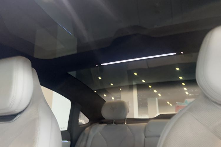 Used ARCFOX Alpha S5 2024 560MAX 185kW Headliner
