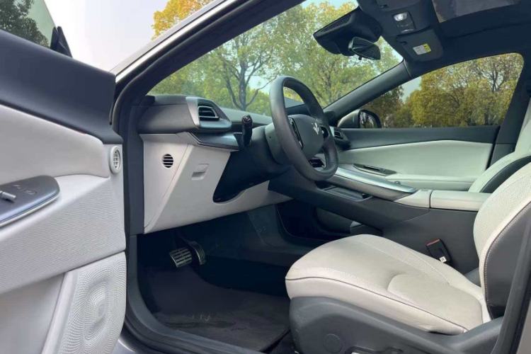 Used ARCFOX Alpha S5 2024 560MAX 185kW Interior 3
