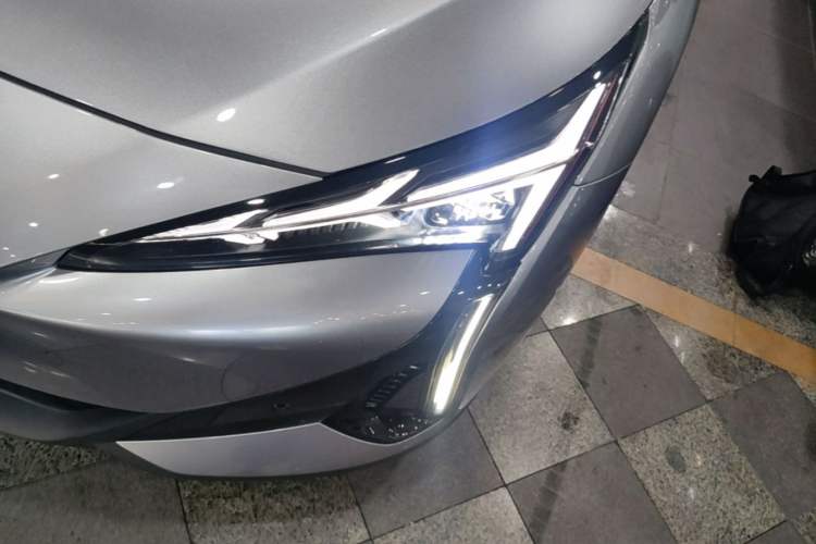 Used ARCFOX Alpha S5 2024 560MAX 185kW Left Front Headlight