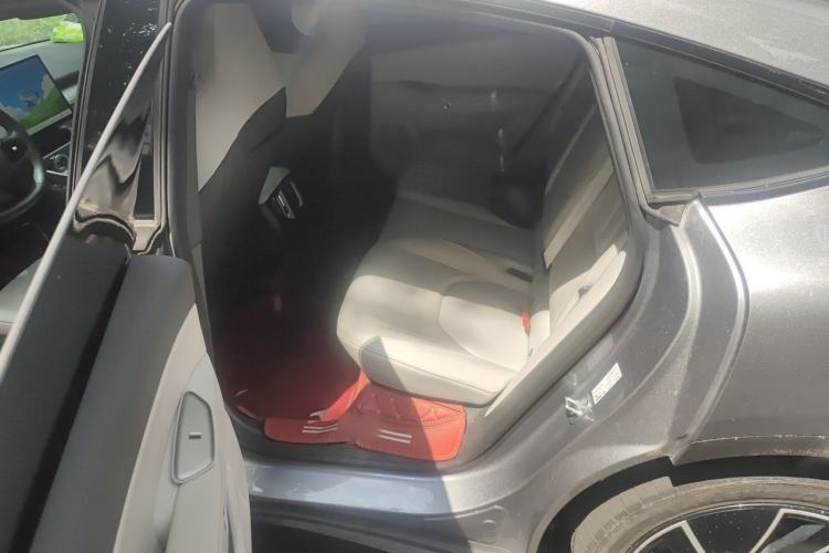 Used ARCFOX Alpha S5 2024 560PRO 185kW Left Rear Seat