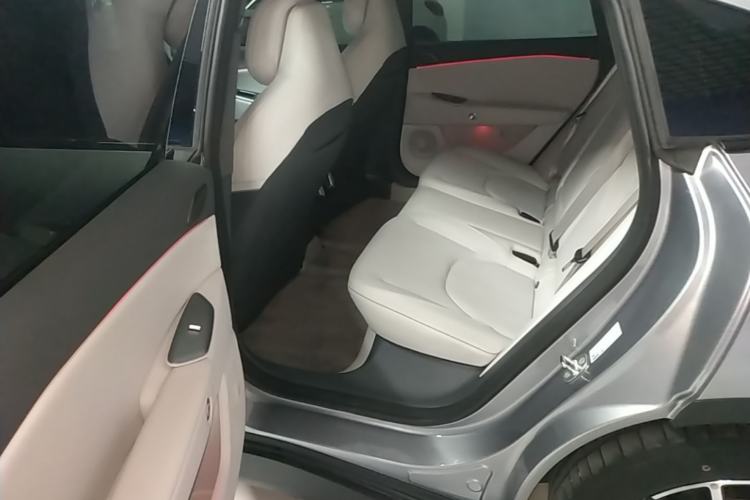 Used ARCFOX Alpha S5 2024 560MAX 185kW Left Rear Seat