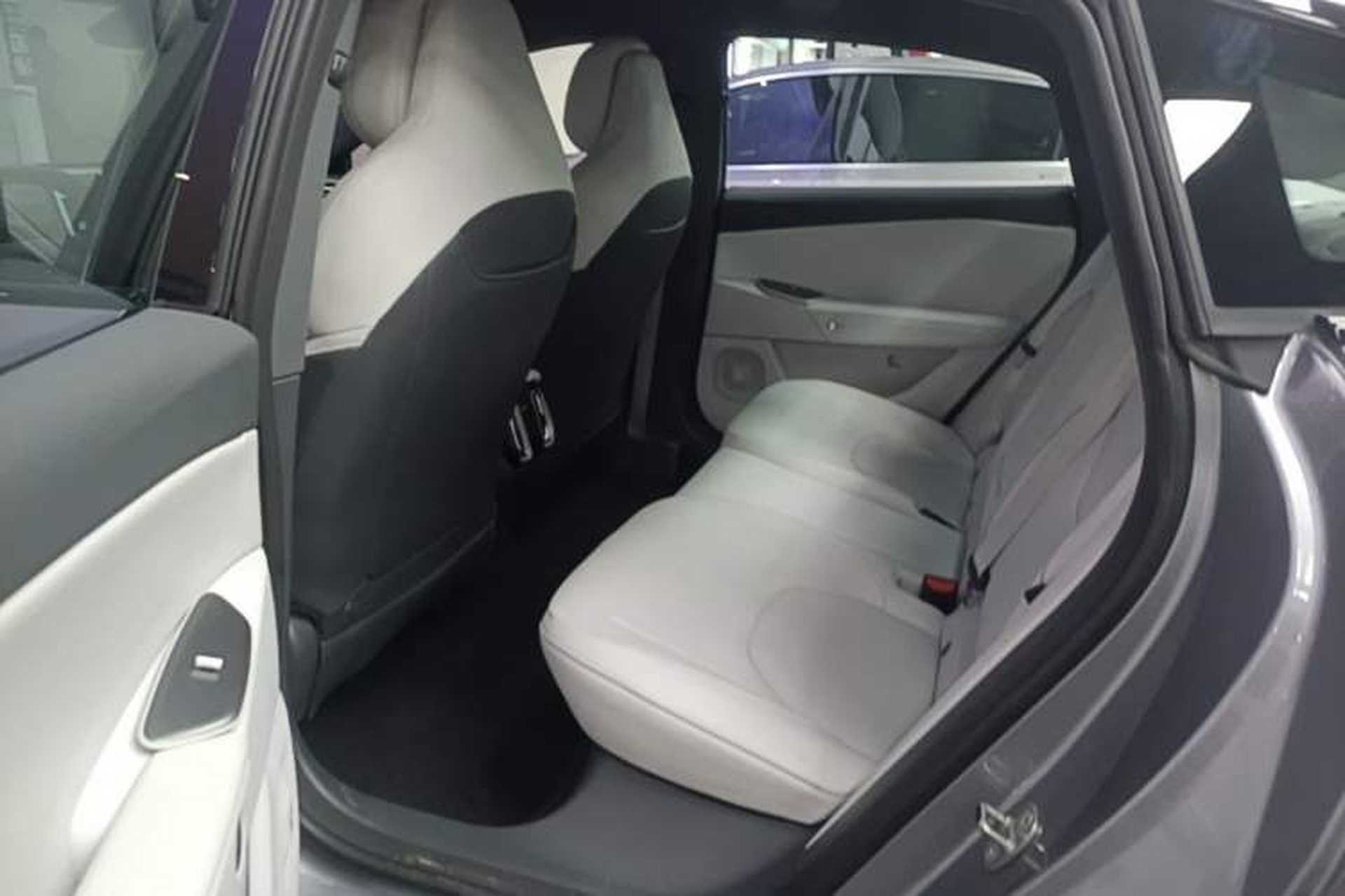 Used ARCFOX Alpha S5 2024 560PRO 185kW Left Rear Seat