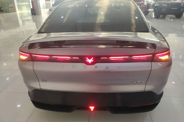 Used ARCFOX Alpha S5 2024 708MAX 200kW Rear