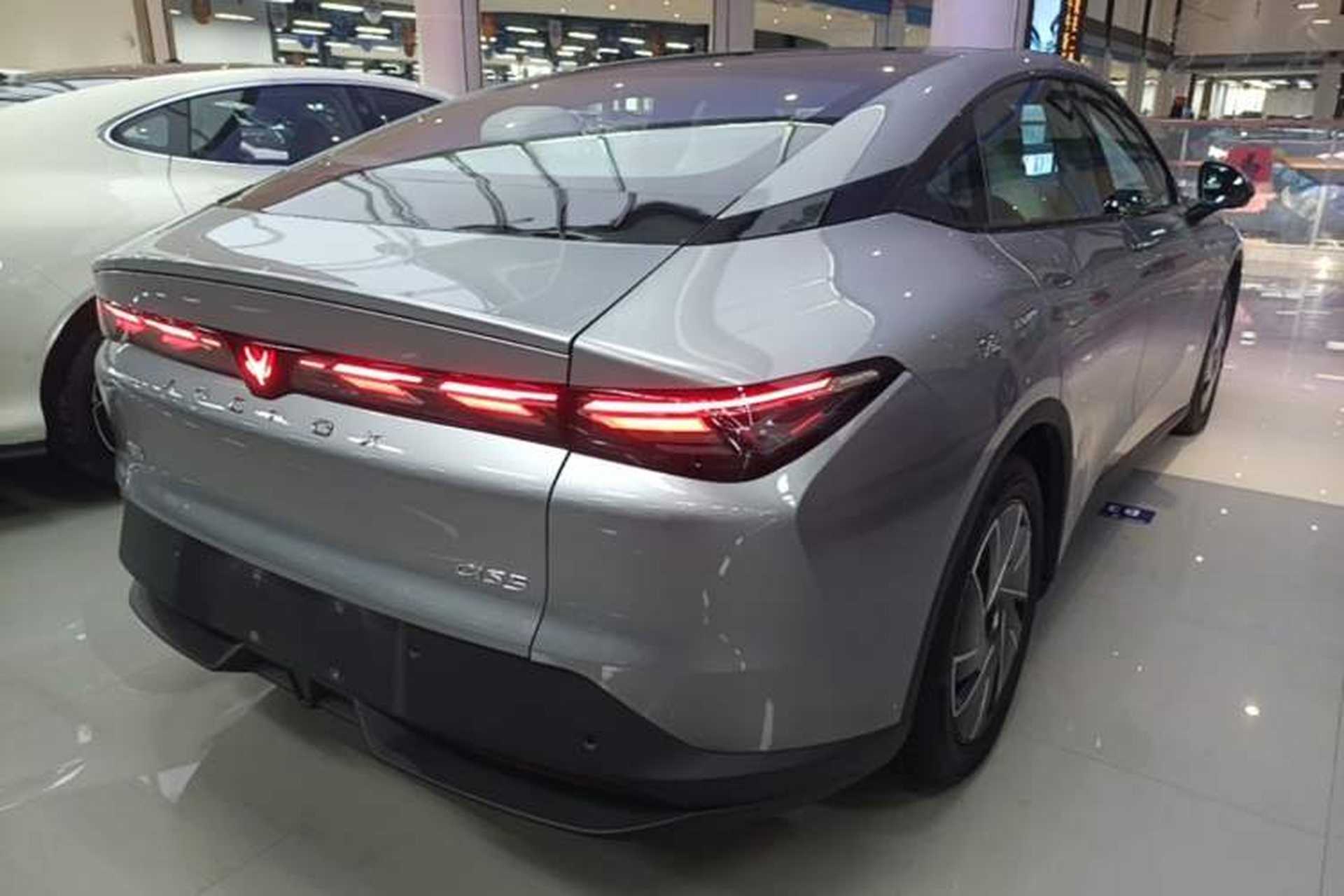 Used ARCFOX Alpha S5 2024 560PRO 185kW Rear Right 45 Deg