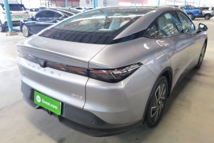 Used ARCFOX Alpha S5 2024 560PRO 185kW Rear Right 45 Deg