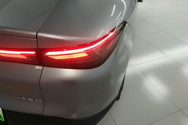 Used ARCFOX Alpha S5 2024 560MAX 185kW Right Rear Taillight