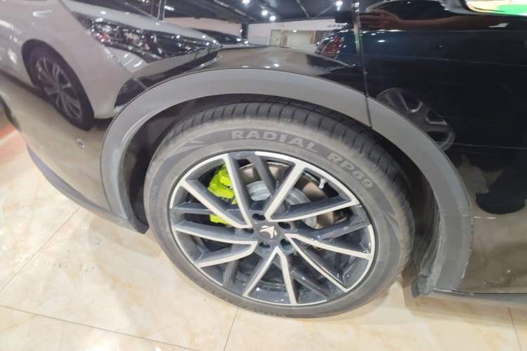 Used ARCFOX Alpha S5 2024 560MAX 185kW Right Rear Wheel Hub