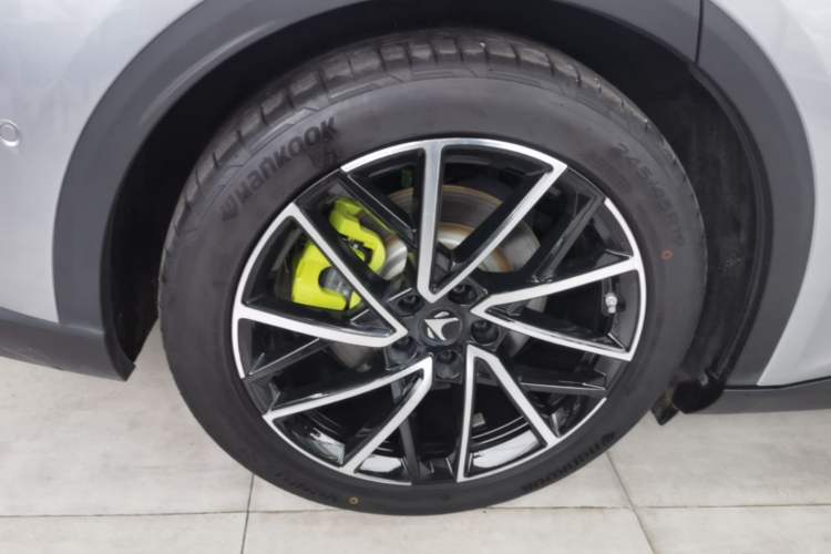 Used ARCFOX Alpha S5 2024 560MAX 185kW Right Rear Wheel Hub