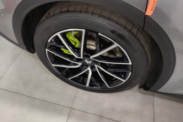 Used ARCFOX Alpha S5 2024 560MAX 185kW Right Rear Wheel Hub