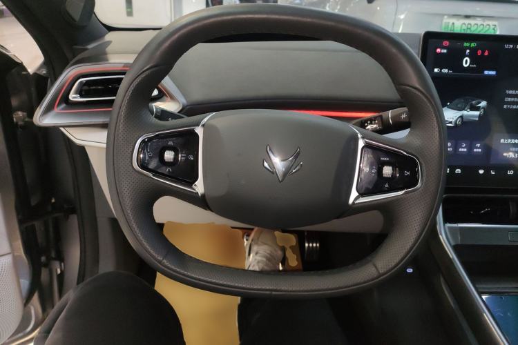 Used ARCFOX Alpha S5 2024 708MAX 200kW Steering Wheel