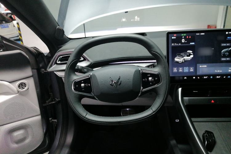 Used ARCFOX Alpha S5 2024 560MAX 185kW Steering Wheel
