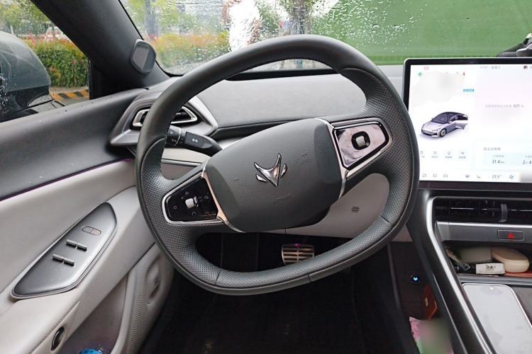 Used ARCFOX Alpha S5 2024 560MAX 185kW Steering Wheel