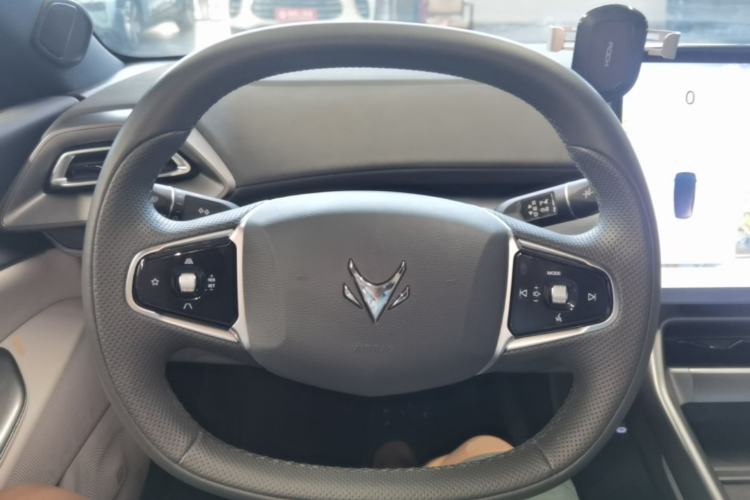 Used ARCFOX Alpha S5 2024 560PRO 185kW Steering Wheel