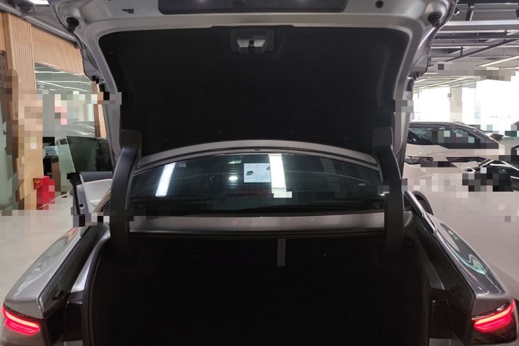 Used ARCFOX Alpha S5 2024 560MAX 185kW Trunk