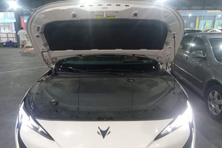 Used ARCFOX Alpha S5 2024 708MAX 200kW Engine Bay