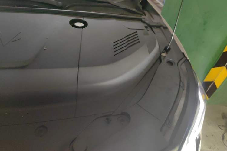 Used ARCFOX Alpha S5 2024 560MAX 185kW Engine Bay Left