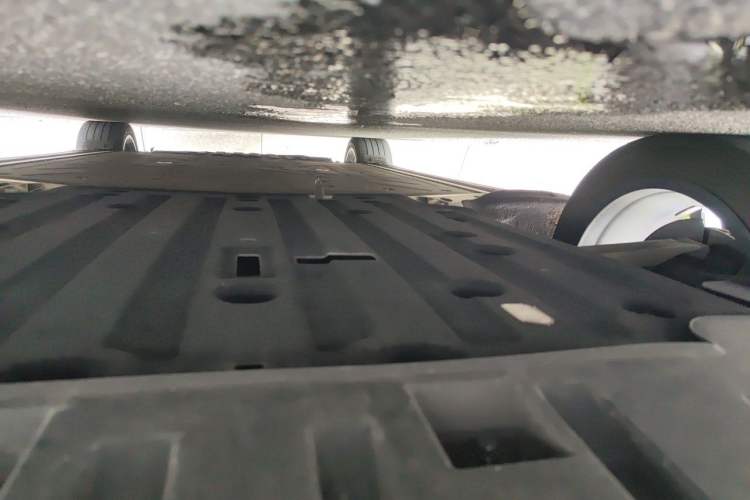 Used ARCFOX Alpha S5 2024 650ULTRA 390kW Chassis Front