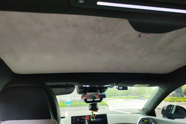 Used ARCFOX Alpha S5 2024 650ULTRA 390kW Headliner