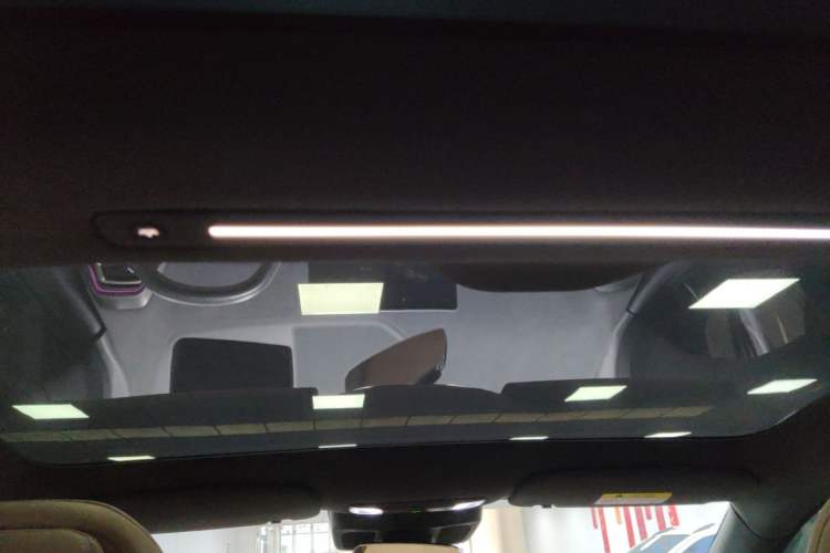 Used ARCFOX Alpha S5 2024 708MAX 200kW Headliner