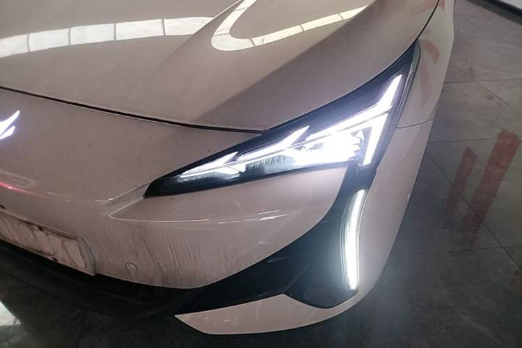 Used ARCFOX Alpha S5 2024 708MAX 200kW Left Front Headlight